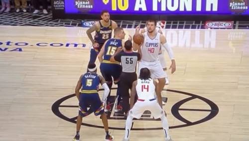 Jokić do suza nasmijao sudiju na podbacivanju lopte