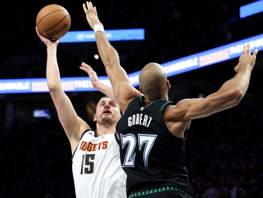 Jokić i Denver ispali već na početku play-offa