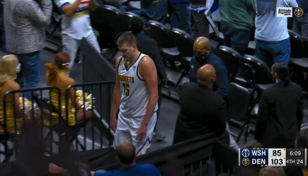 Jokić isključen nakon novog incidenta