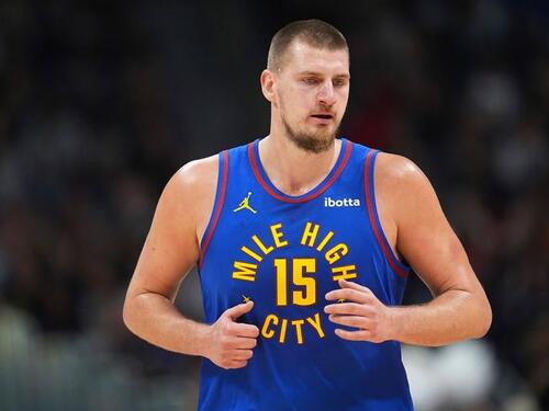 Jokić neće igrati večeras, a za to ima najljepši mogući razlog