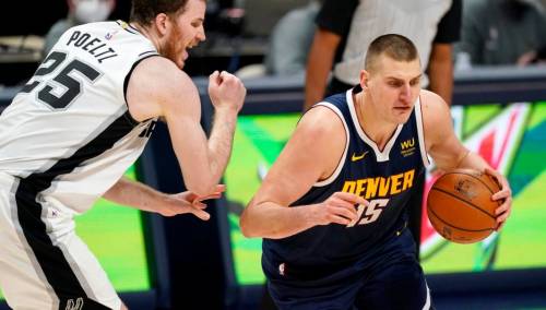 Jokić upisao 54. triple-double karijere i predvodio Denver do osme uzastopne pobjede
