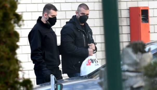Još jedan član kriminalnog klana Belivuka tvrdi da se sastajao s Vučićem