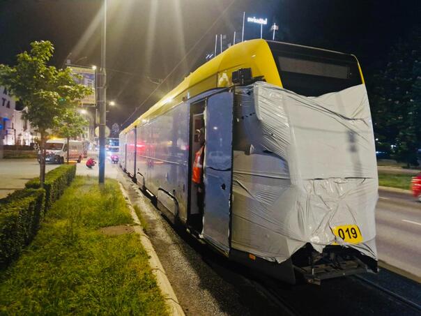 Još jedan novi tramvaj stigao u Sarajevo