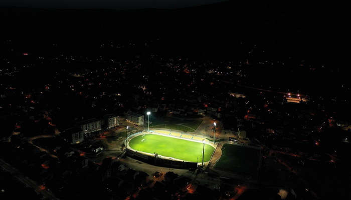 Još jedan premijerligaški stadion dobio reflektore
