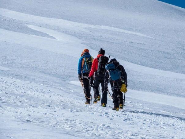 Još jedna tragedija na planini Elbrus: Poginuo ruski planinar