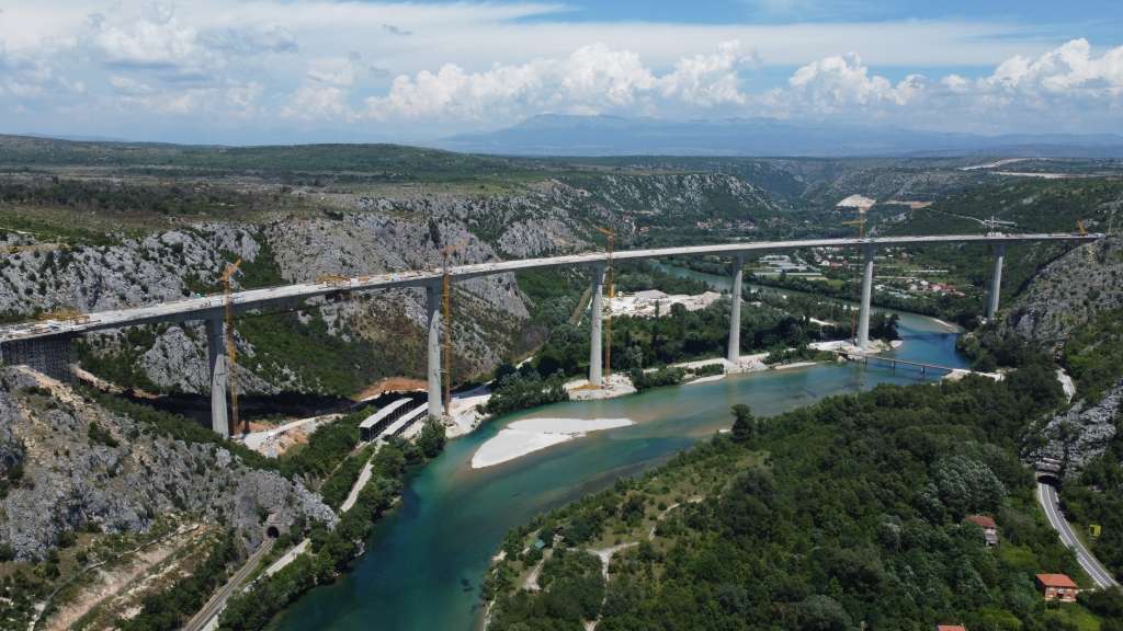 Još nije sanirano napuknuće mosta u Počitelju