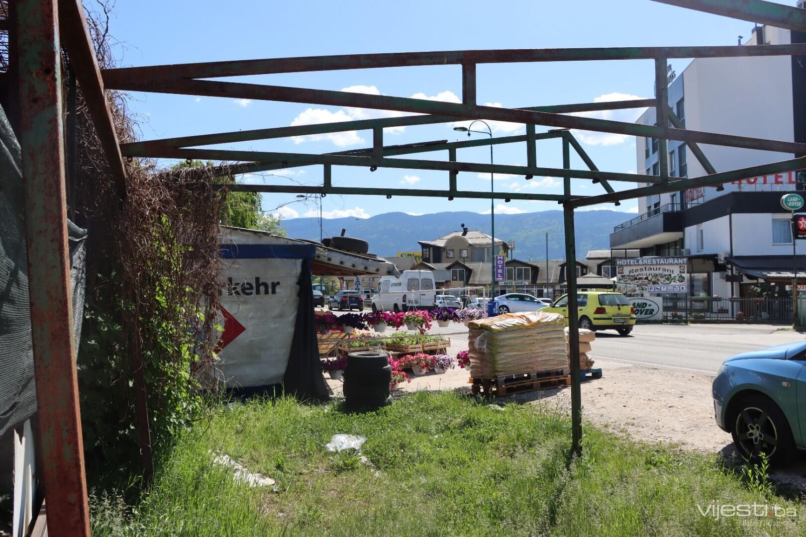 Još ništa od XII transverzale, Stupska pijaca najveće ruglo i sramota Sarajeva