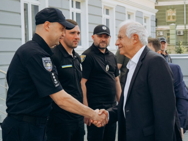 Josep Borrell posjetio Odesu i osudio 'barbarske' napade na grad