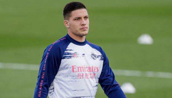 Jović bez gola 256 dana, ove sezone dva puta šutnuo u okvir gola