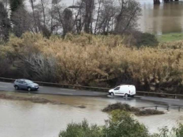 Jug Francuske pogođen obilnim padavinama i poplavama
