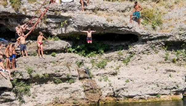 Juniors tour: Održano takmičenje najmlađih skakača u Mostaru