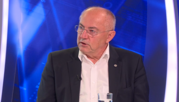 Juratović: Hrvatska politika naspram BiH je katastrofalna, čak ne štiti Hrvate