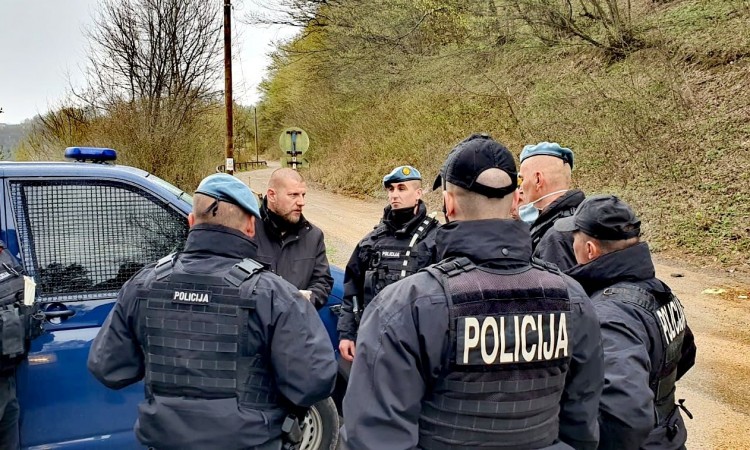 Jusko obišao migrantski centar u Blažuju