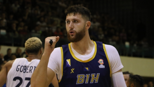 Jusuf Nurkić zatražio hrvatski pasoš