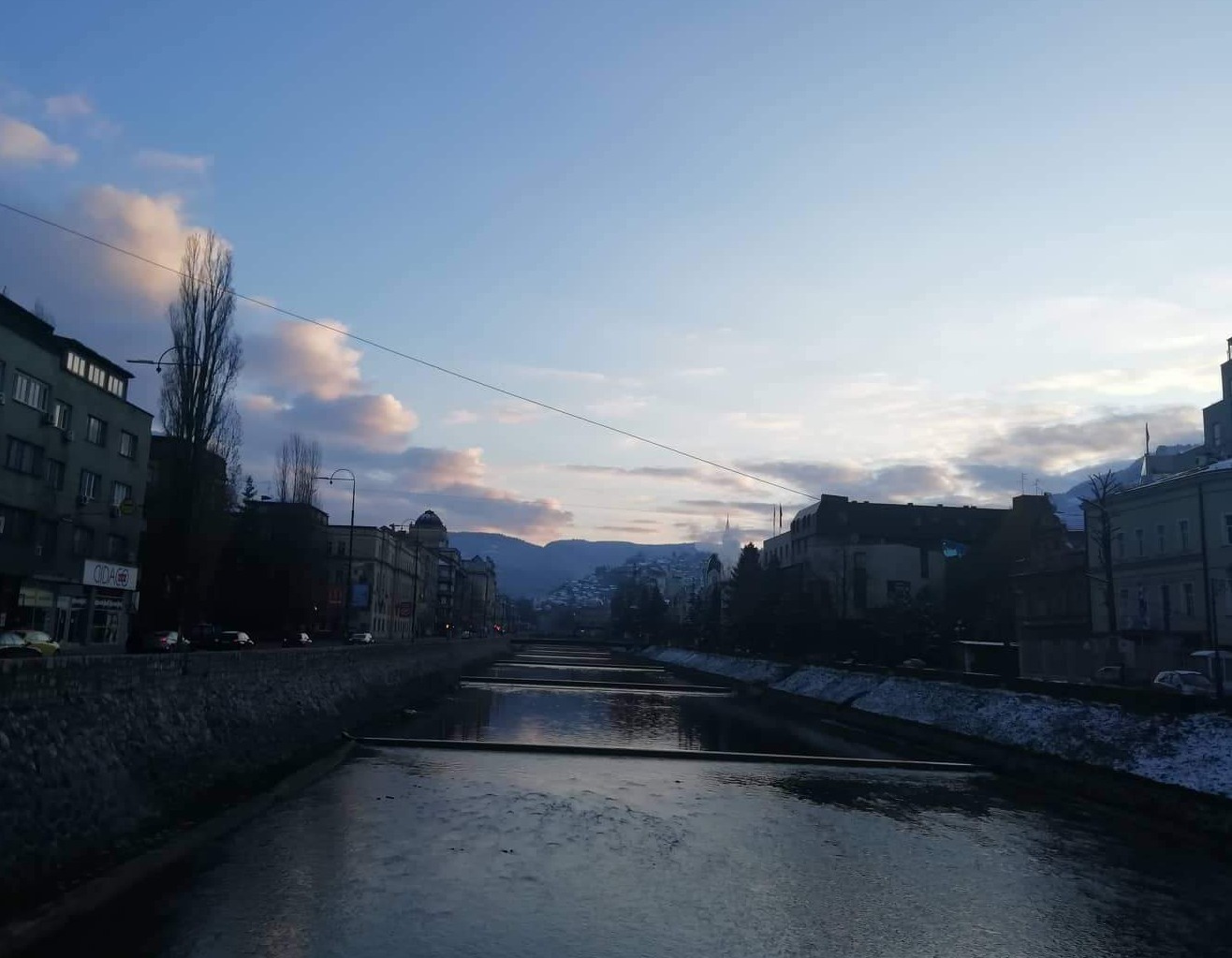 Jutros na sjeveru sunčano, u ostatku BiH oblačno vrijeme