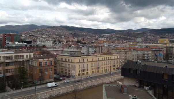 Jutros u BiH pretežno oblačno vrijeme, u Neumu i Sanskom Mostu 11 stepeni