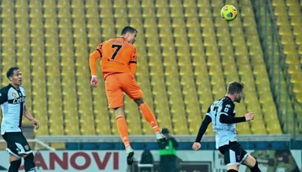 Juventus na Ronaldovim krilima razbio Parmu u gostima