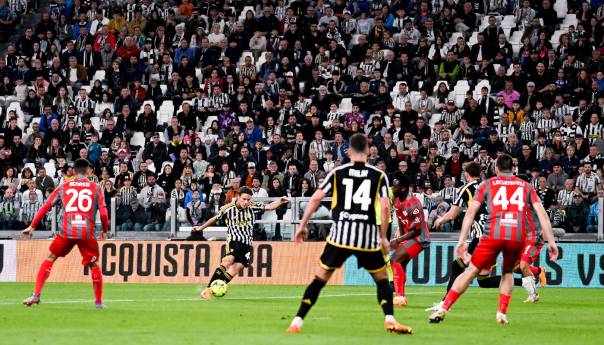 Juventus pobijedio Cremonese, meč obilježila nova povreda Pogbe