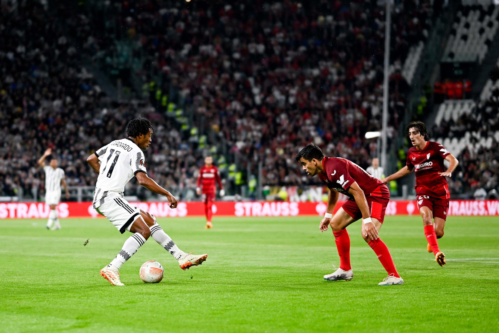 Juventus se spasio golom u 97. protiv Seville, Roma pobijedila Bayer