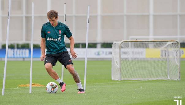 Juventusov kamp konačno otvoren: Igrači Stare dame obavili trening