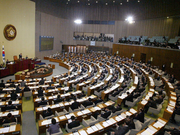 Južna Koreja: Poslanici vladajuće stranke bojkotovali glasanje o opozivu predsjednika