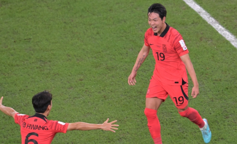 Južna Koreja u sudijskoj nadoknadi izborila osminu finala, Urugvaj ispao zbog lošije gol razlike