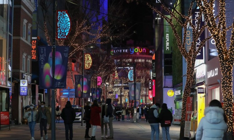 Južna Koreja zabranila privatna okupljanja od Badnjaka do 3. januara