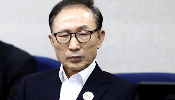 Južnokorejski predsjednik pomilovao bivšeg predsjednika Leea Myung-baka