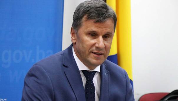 Kabinet Novalića: Nikšić obmanjuje javnost, neka izađe s dokazima za ono što priča