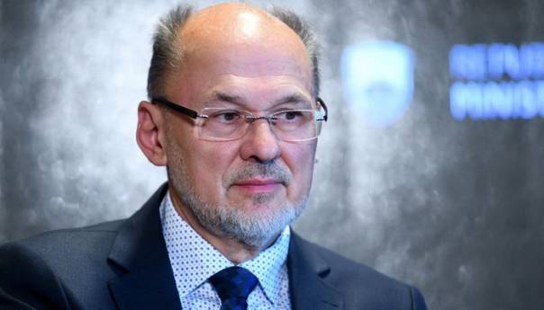 Kacin: Hrvatska ide na crvenu listu jer je ondje dramatično