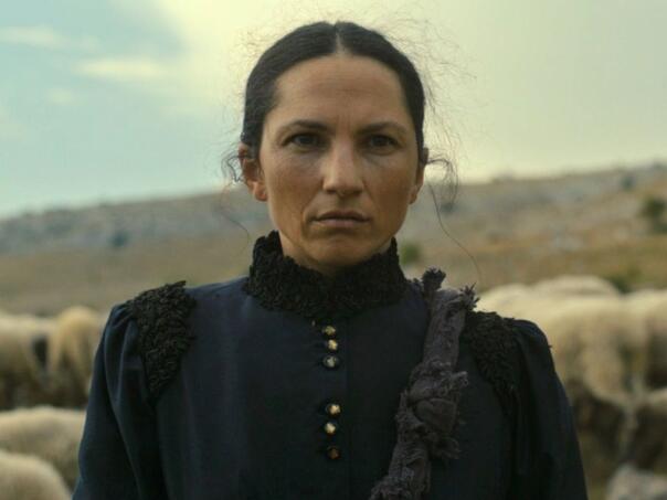 Kad se Božije riječi utišaju, unutrašnji nemir počinje – ‘Bog neće pomoći’ Hane Jušić na SFF-u