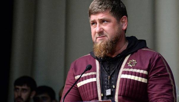 Kadyrov: Macron opravdavanjem karikatura inspiriše teroriste