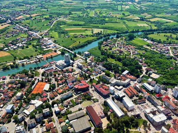 Kafanska tuča u BiH: Bilo povrijeđenih i uhapšenih