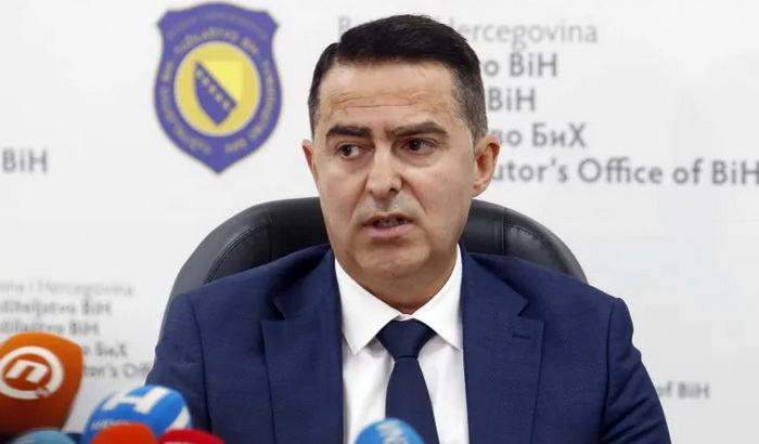 Kajganić: Univerzitetske diplome u BiH se kupuju na benzinskim pumpama