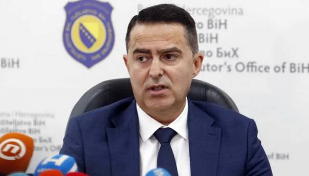 Kajganić: Univerzitetske diplome u BiH se kupuju na benzinskim pumpama