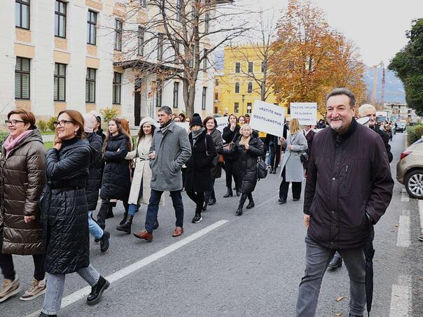Kako će se zaključiti ocjene u HNK, oglasilo se Ministarstvo