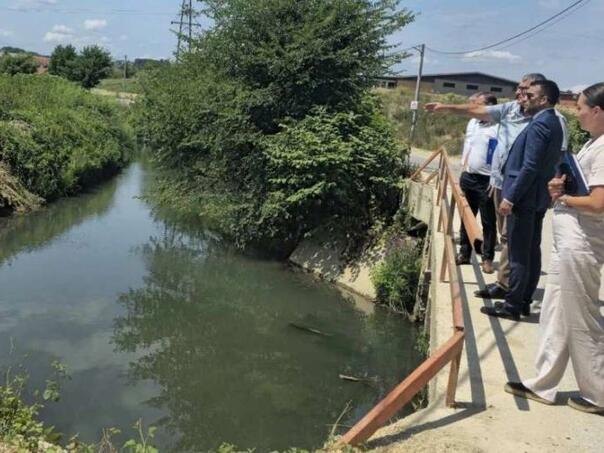 Kako je Abdić upravljao: Velika Kladuša još nema kanalizaciju