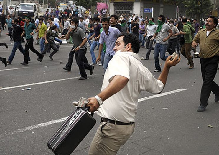 Kako je Iran "planuo" 2009. godine zbog Busha?