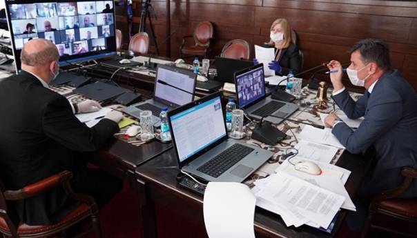 Kako je novac stigao do FUCZ: Glasali svi ministri, Milićević imala sve ovlasti