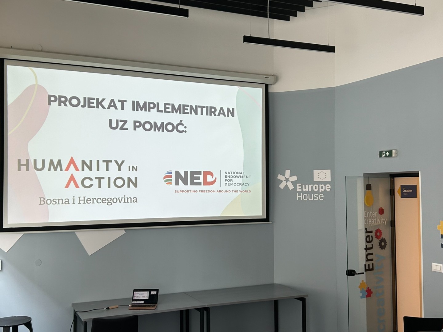 Kako mladima približiti politiku bez dosadnih predavanja?