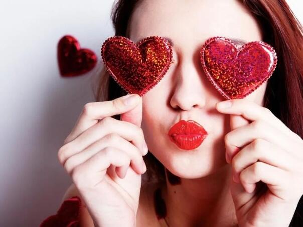 Kako najbolje provesti Valentinovo ako ste solo?