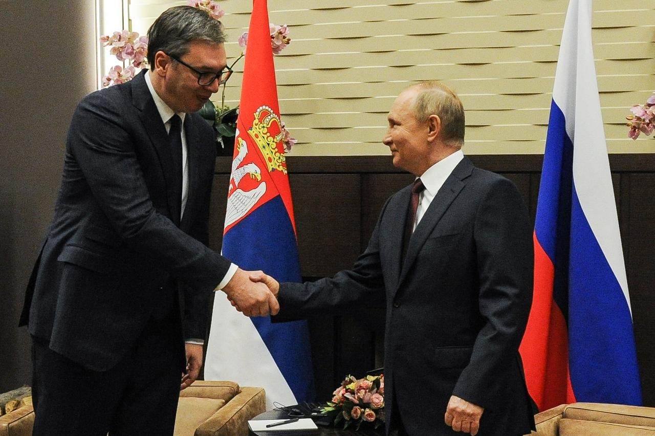 Kako Rusija disciplinuje vlast u Srbiji