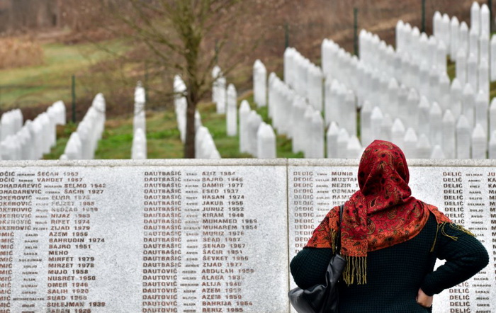 Kako ruski fondovi podupiru zvanično negiranje genocida iz RS