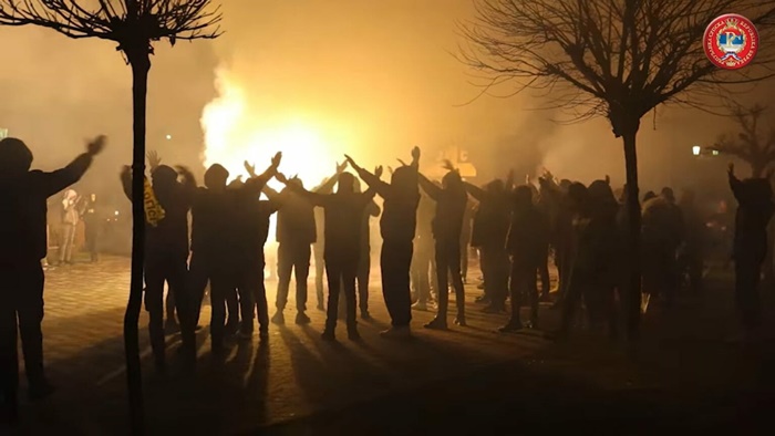 Kako su desničarske navijačke grupe mobilisane za proslavu 9. januara