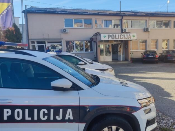 Kalesija: Uhapšen zbog nasilja u porodici, preminuo u policijskoj stanici