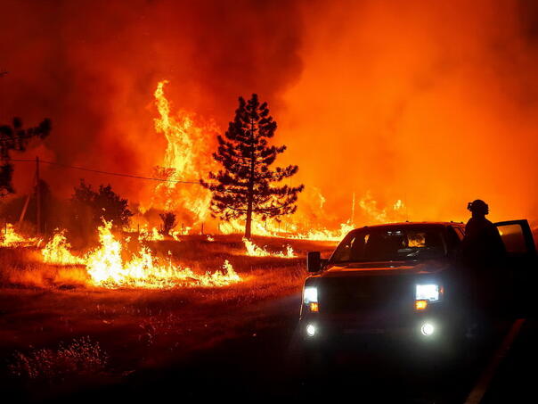 Kalifornijski šumski požar postao najveći u SAD-u, spaljeno više od 141.640 hektara