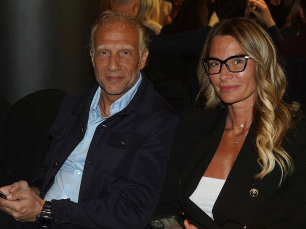 Kalinić nakon razvoda većinu ostavio ženi, za sebe zadržao automobil i skuter