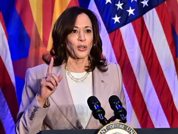 Kamala Harris prikupila 200 miliona dolara u prvoj sedmici kampanje