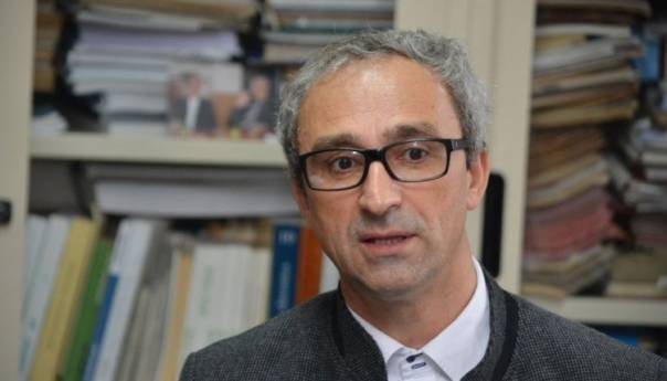 Kamberović: Dejtonska struktura BiH je ahistorijska