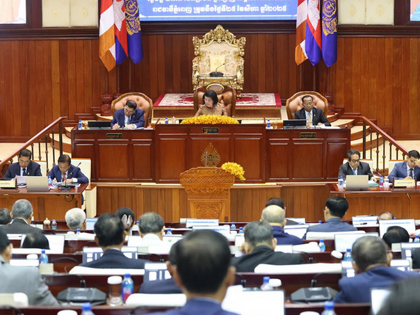 Kambodža usvojila zakon o oduzimanju državljanstva osobama osuđenim za izdaju